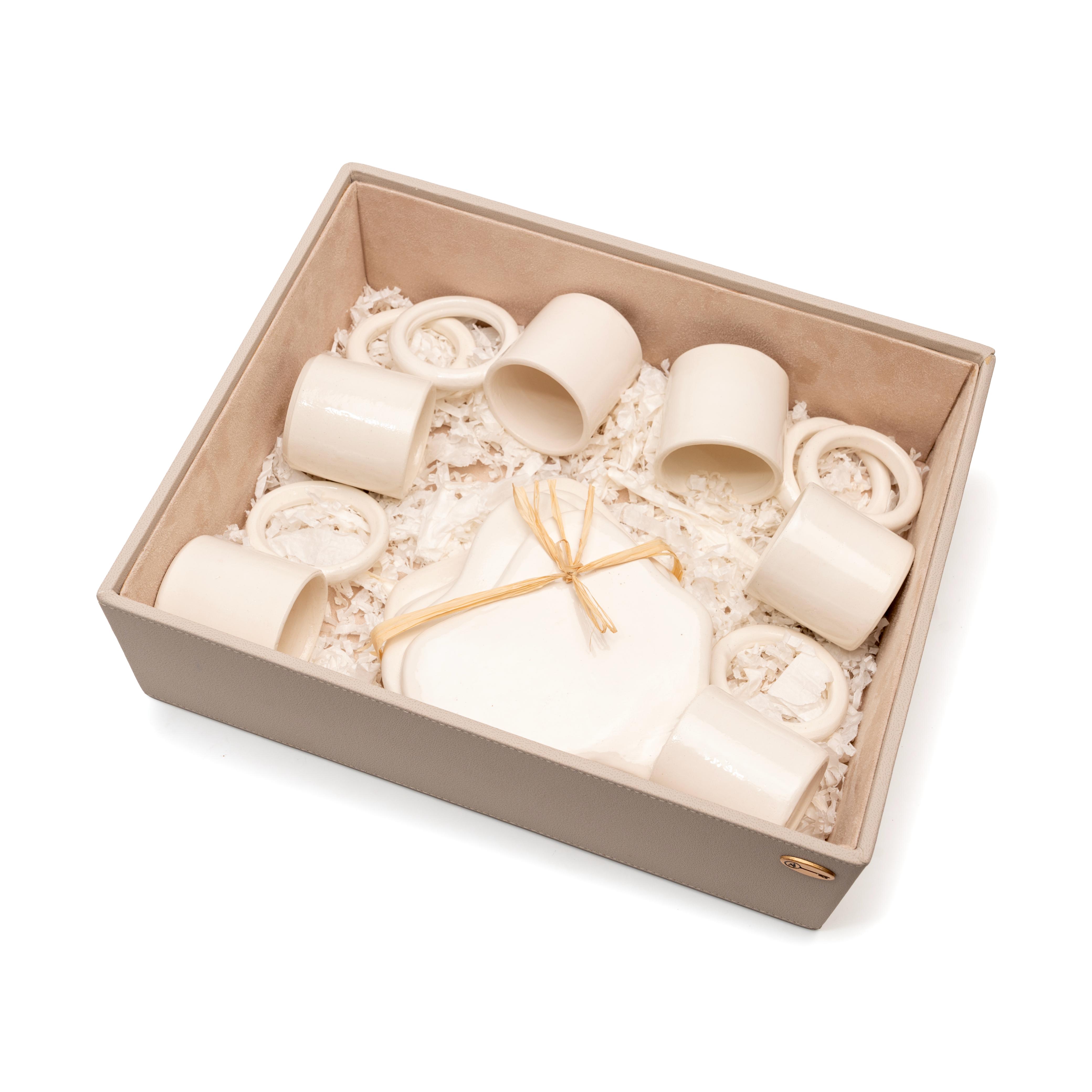 Coffret: 6 tasses et sous tasses design