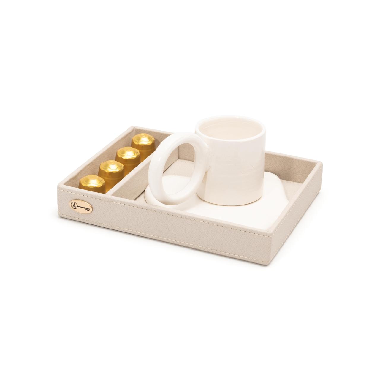 Plateau Composition Café